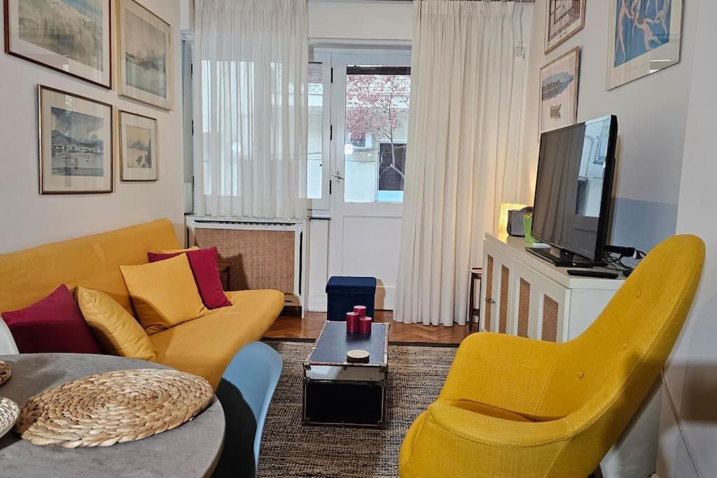 Artistico Two-Bedroom Apartment In Kolonaki Афіни Екстер'єр фото